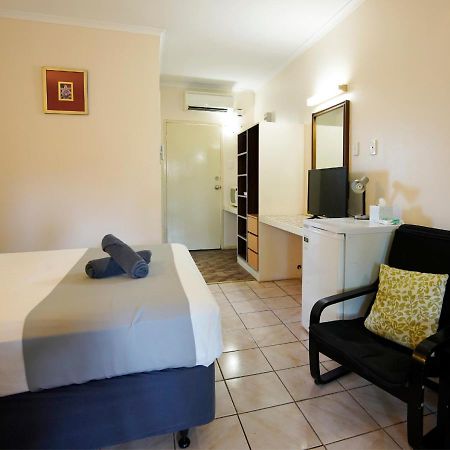 Kimberley Croc Motel Kununurra Buitenkant foto