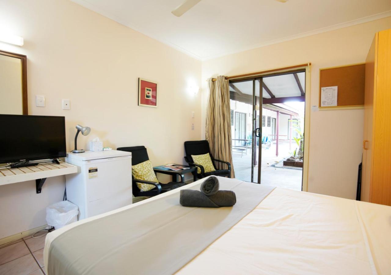 Kimberley Croc Motel Kununurra Buitenkant foto