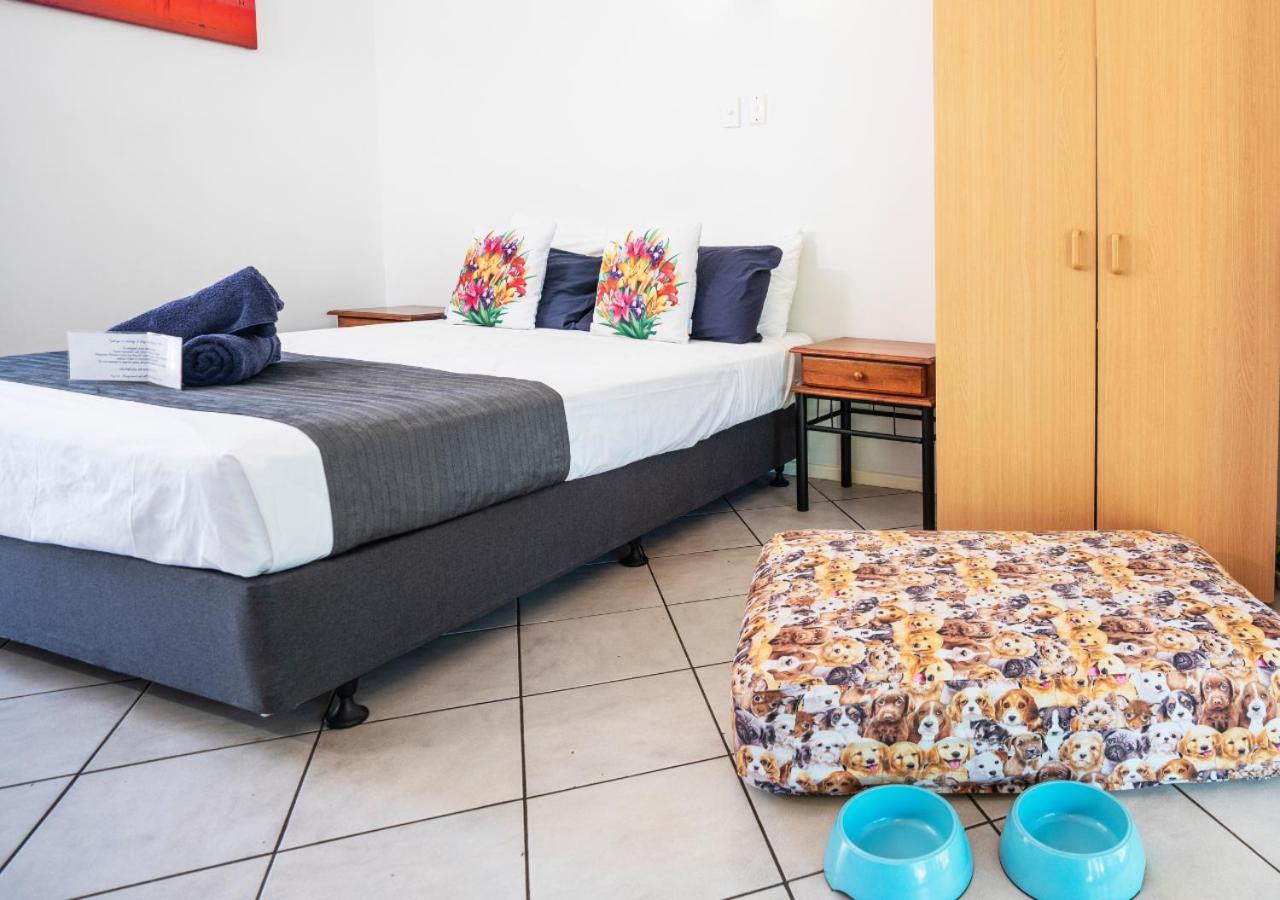Kimberley Croc Motel Kununurra Buitenkant foto